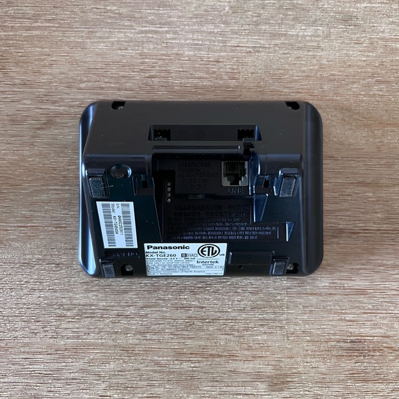 📞 Panasonic KX-TGE260 Bluetooth Cordless Phone with handset - Picture 5 of 8